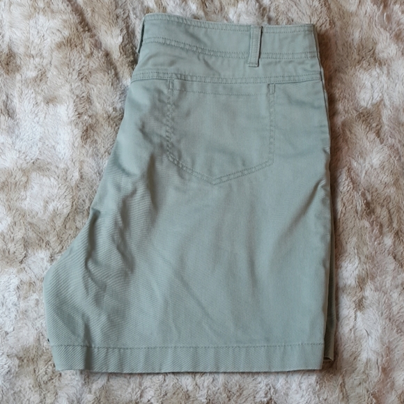 Dockers Women Sage Green Shorts - Picture 6 of 6
